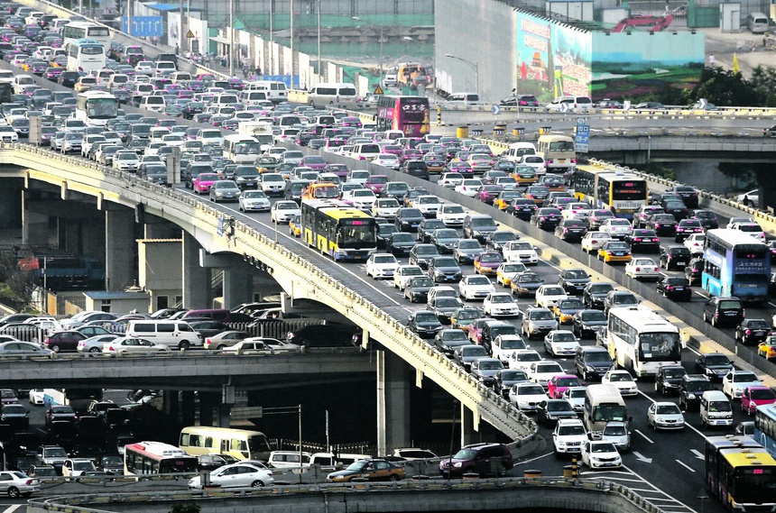 Vấn nạn tắc đường khiến Trung Quốc phải dựng nên hàng rào thuế quan đối với xe nhập.